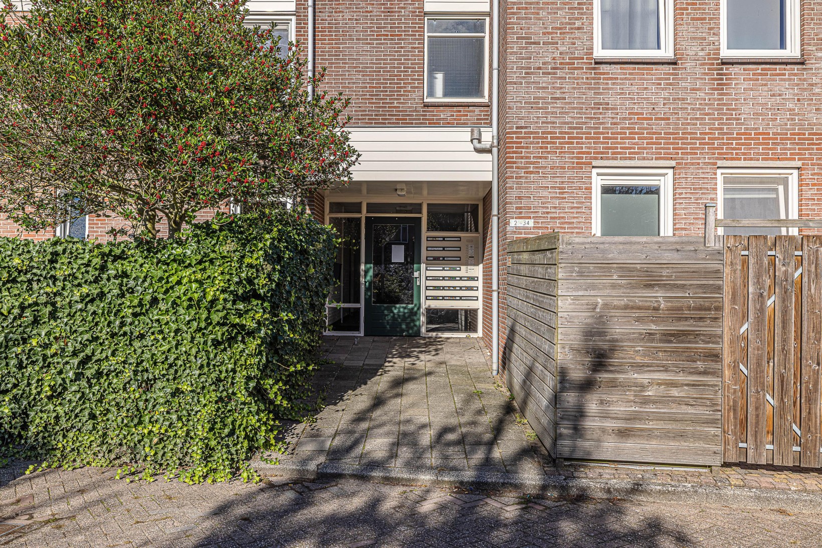 Appartement te koop: Van Limburg Stirumlaan 22, Hillegom