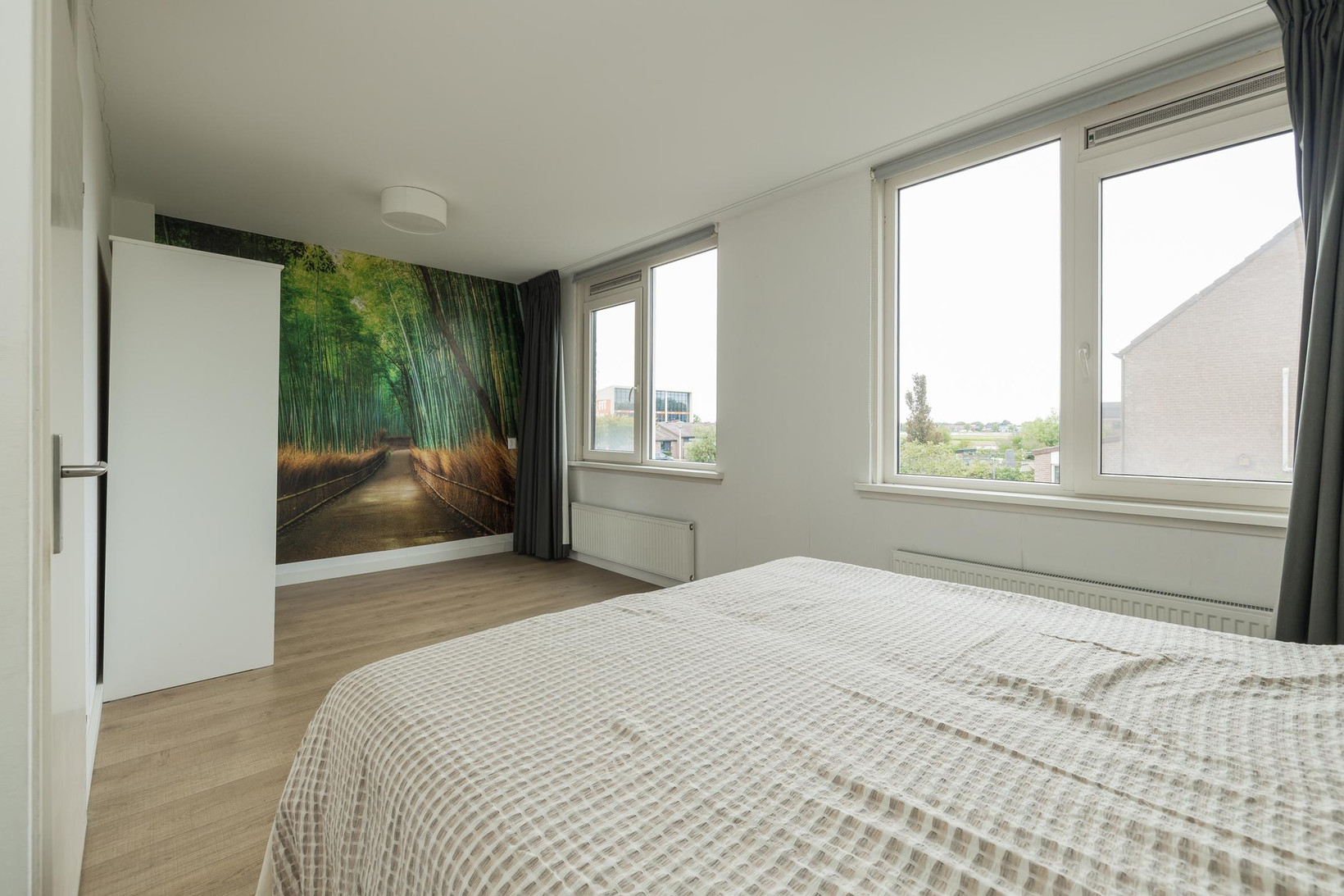 Tussenwoning te koop: Stationsweg 53, Hillegom