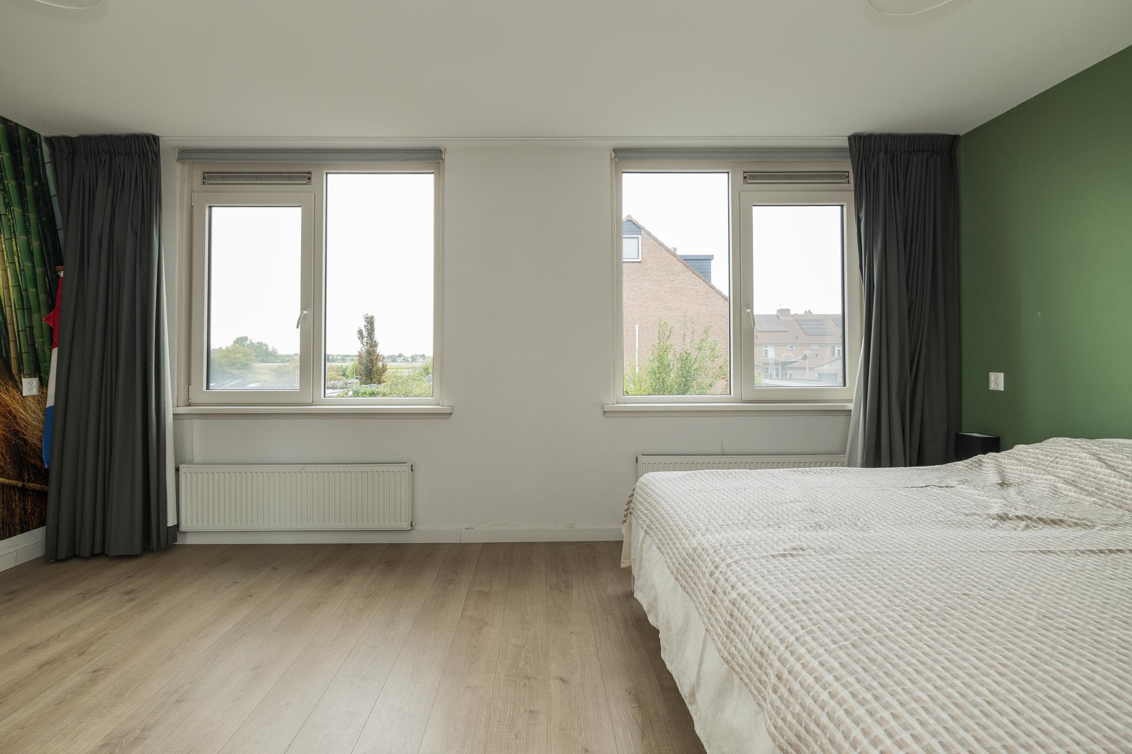 Tussenwoning te koop: Stationsweg 53, Hillegom