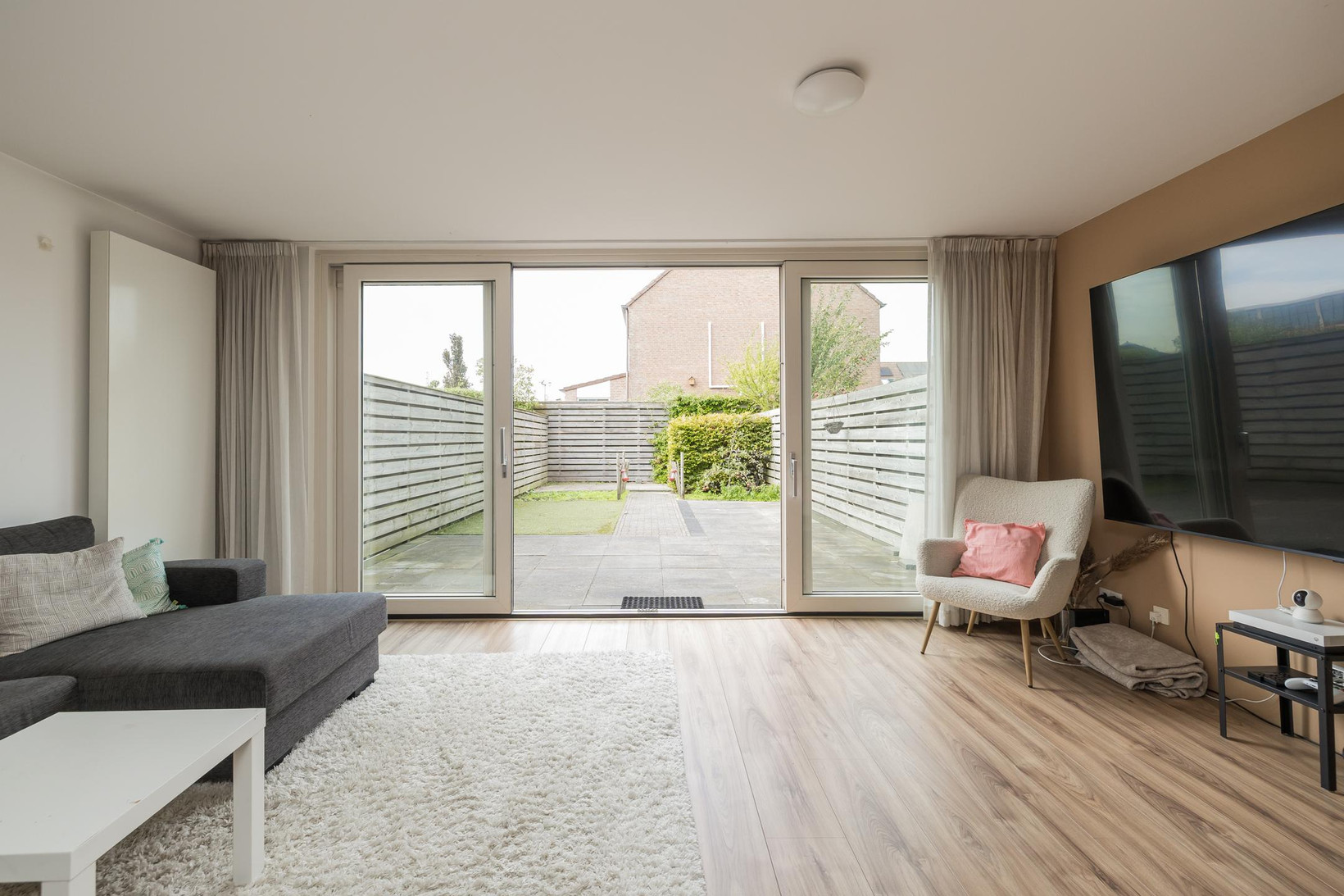 Tussenwoning te koop: Stationsweg 53, Hillegom