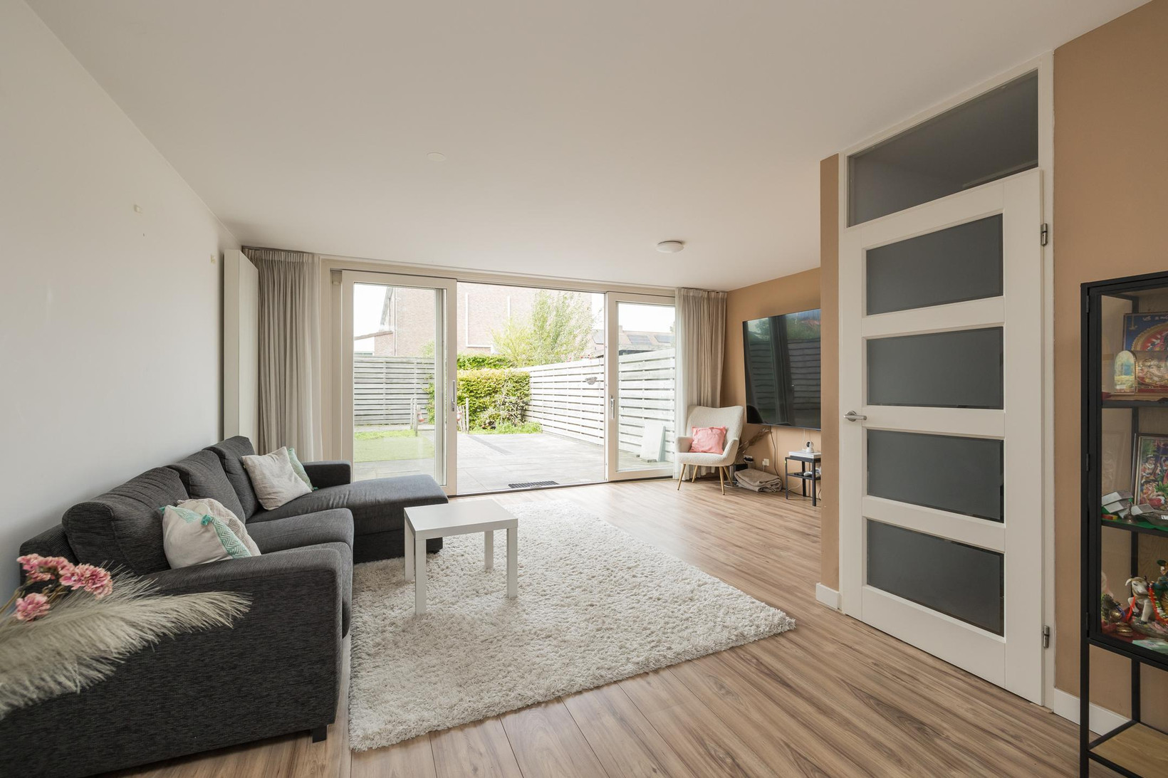 Tussenwoning te koop: Stationsweg 53, Hillegom