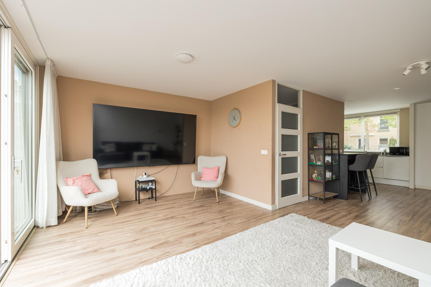 Tussenwoning te koop: Stationsweg 53, Hillegom