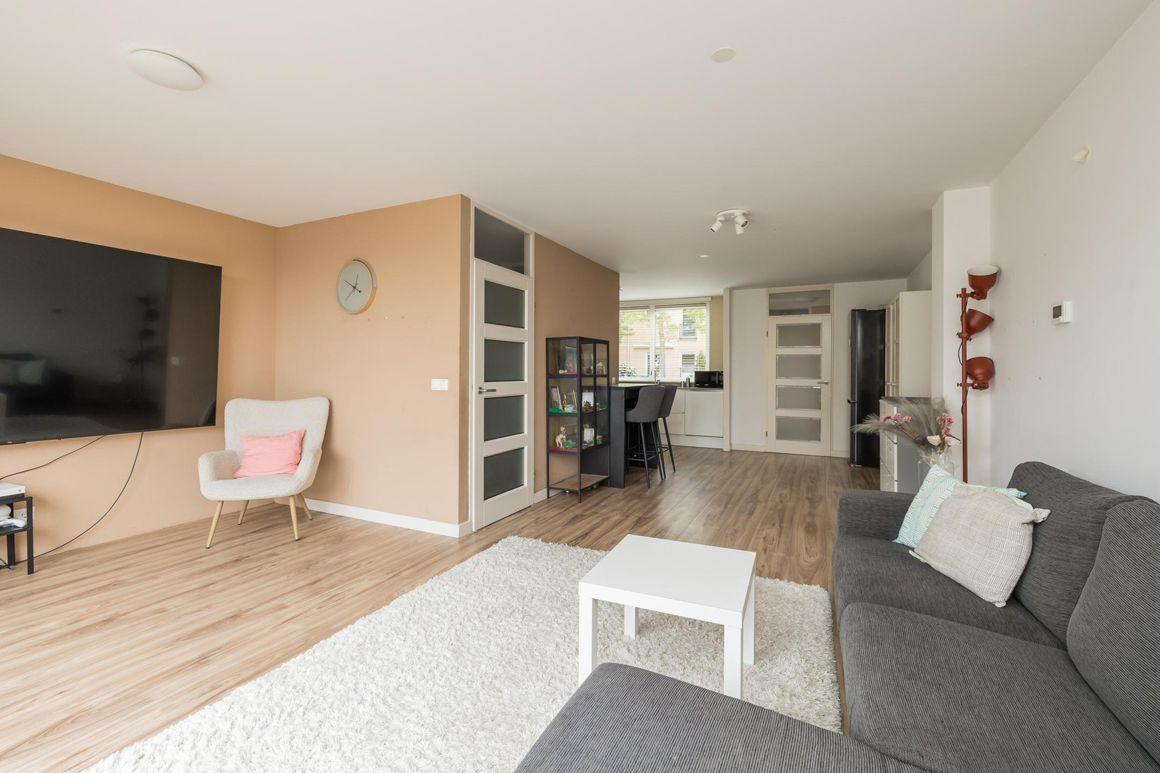 Tussenwoning te koop: Stationsweg 53, Hillegom
