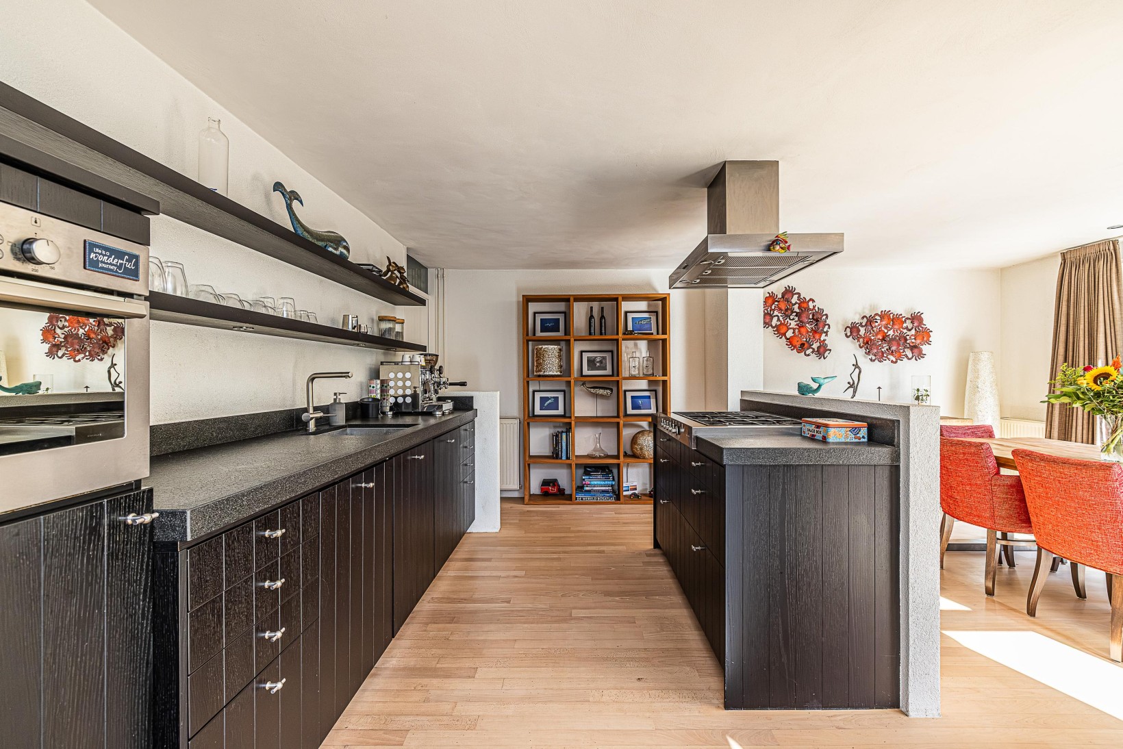 Tussenwoning te koop: Huygenswende 10, Hillegom