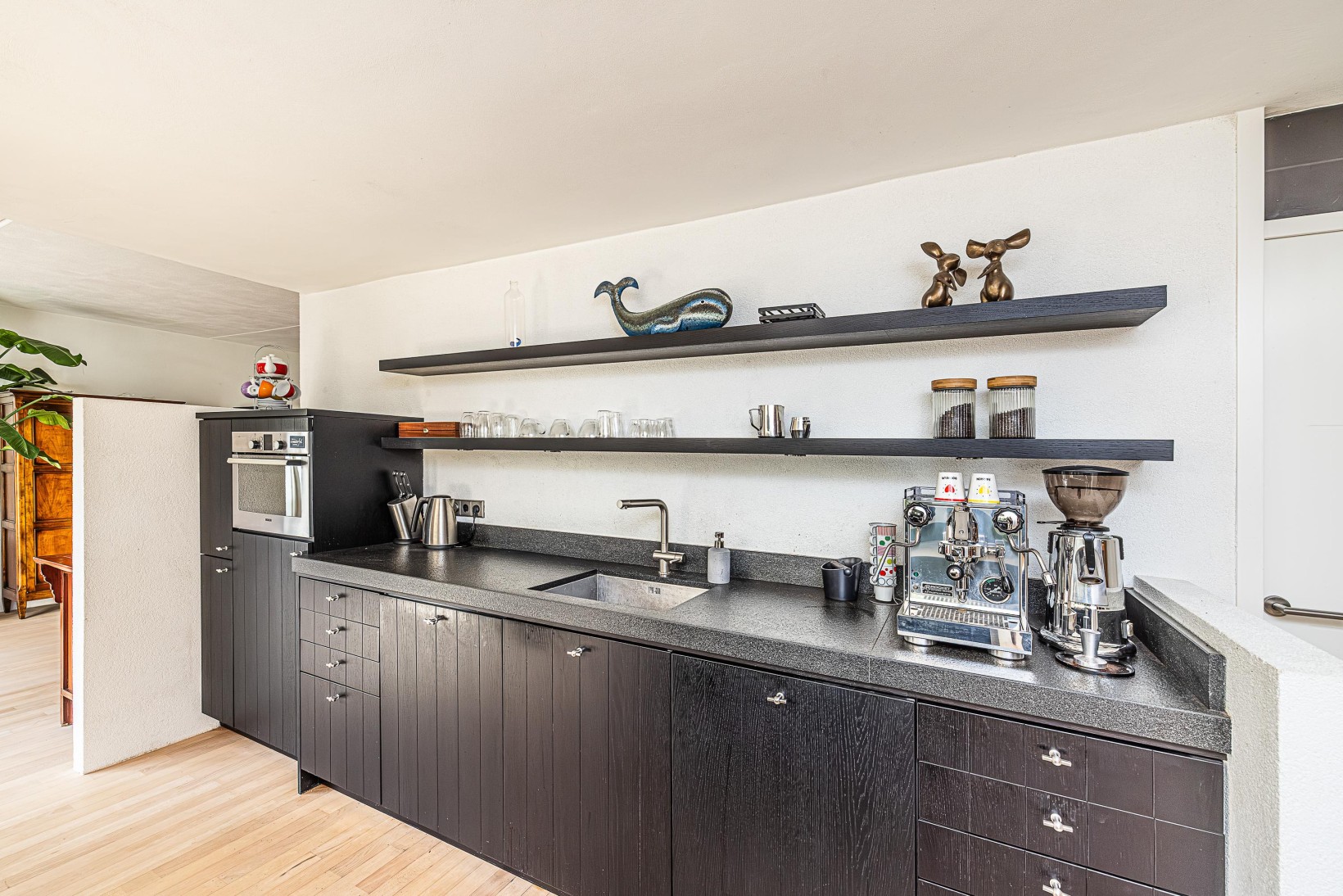 Tussenwoning te koop: Huygenswende 10, Hillegom
