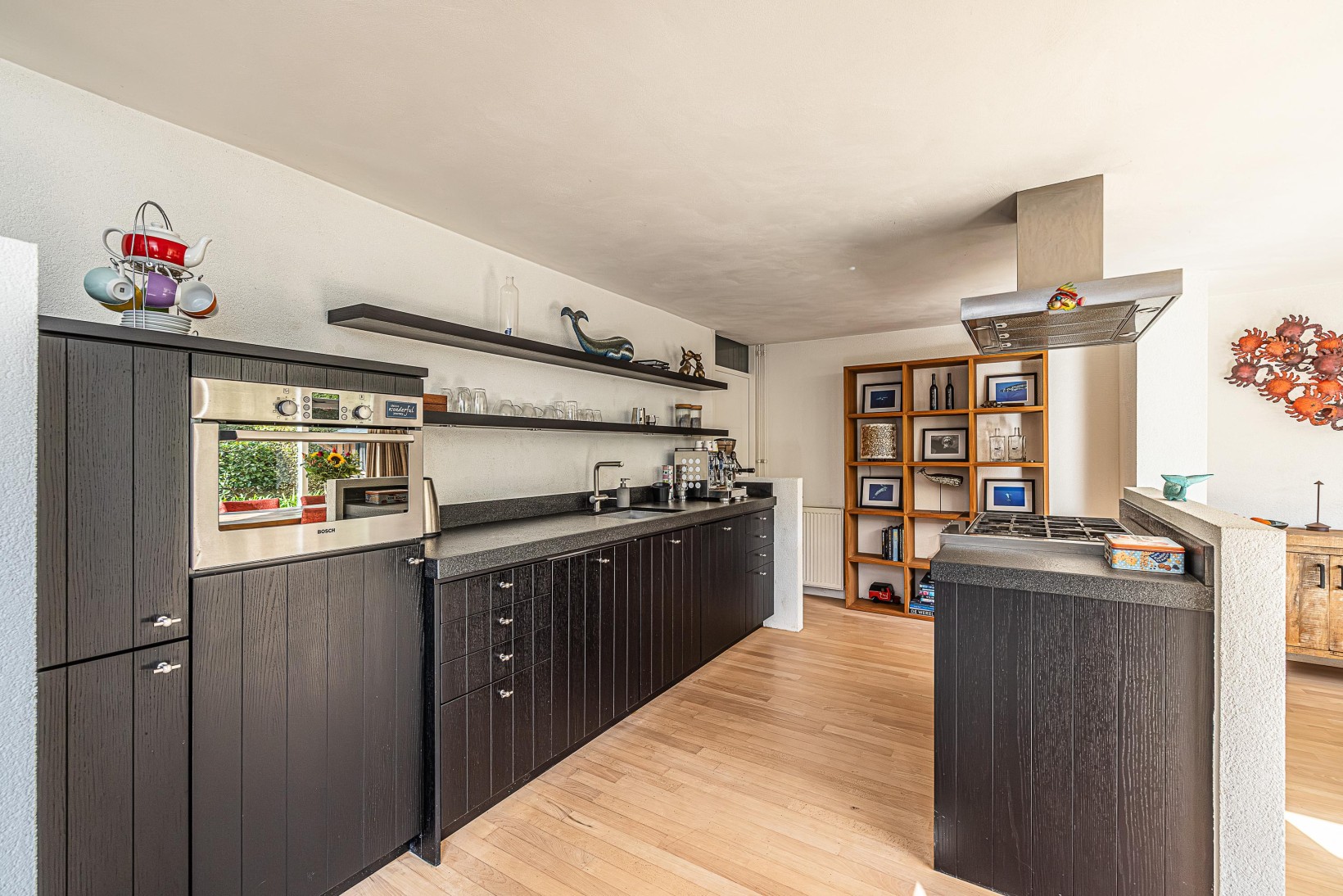 Tussenwoning te koop: Huygenswende 10, Hillegom