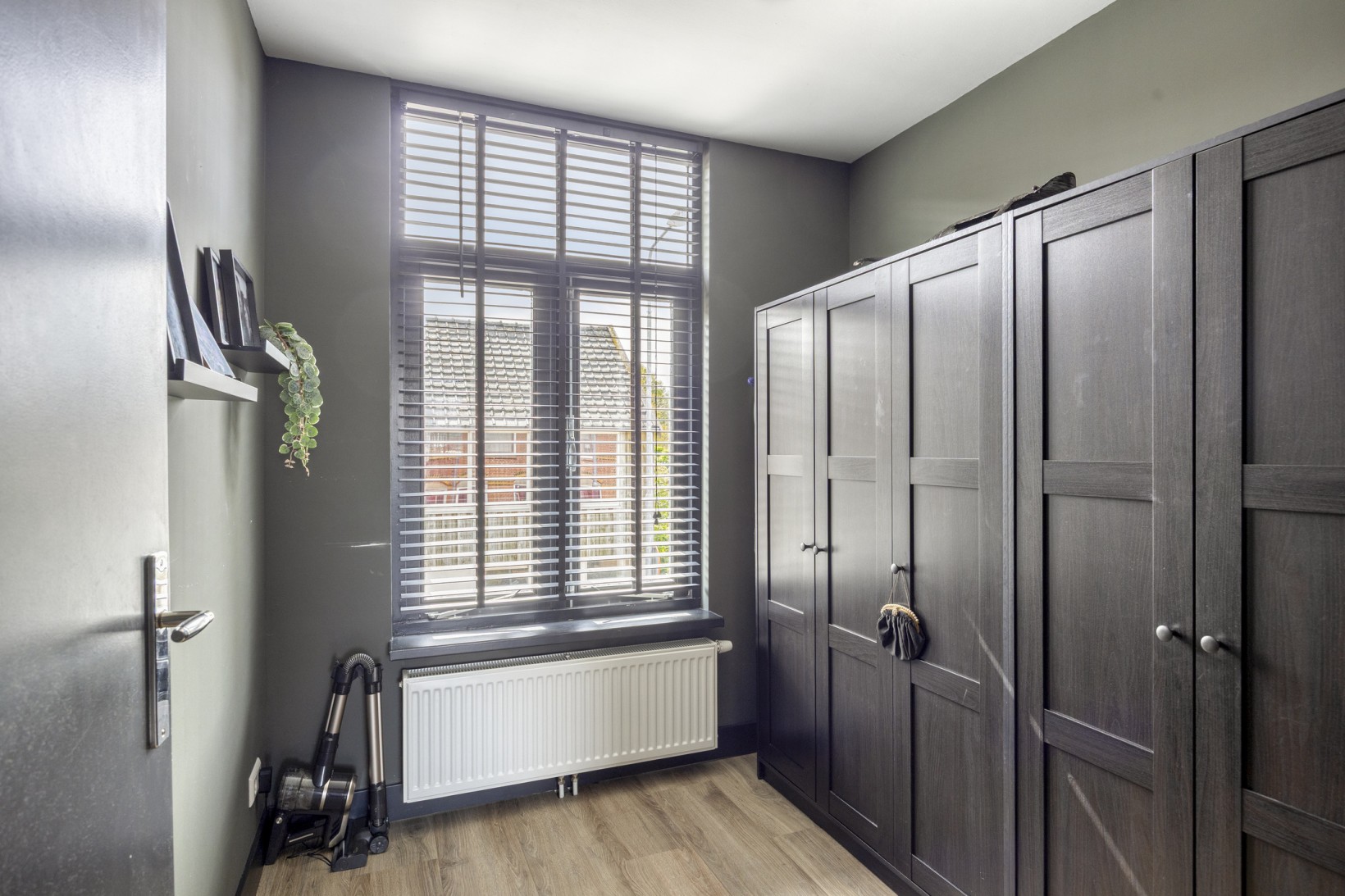 Tussenwoning te koop: Maerten Trompstraat 2, Hillegom