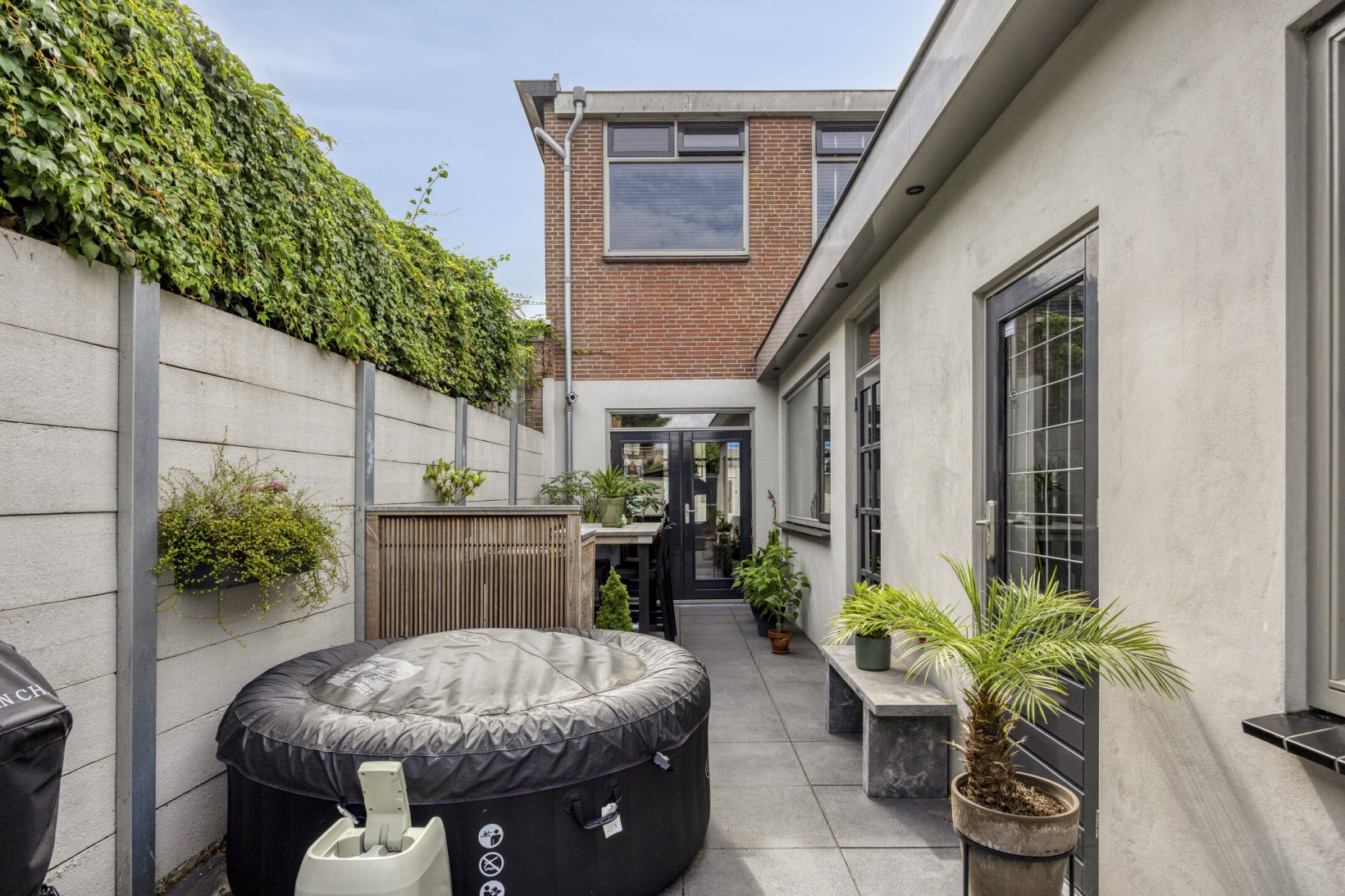 Tussenwoning te koop: Maerten Trompstraat 2, Hillegom