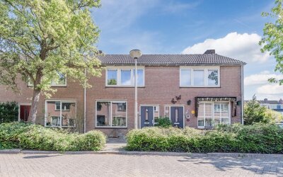 Piet Heinst. 32