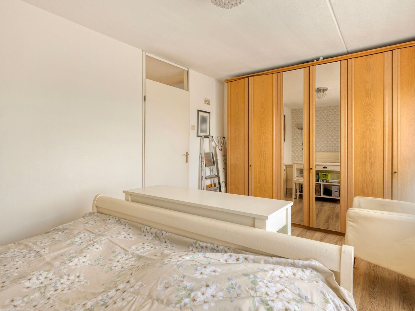 Tussenwoning te koop: Michiel de Ruyterstraat 81, Hillegom