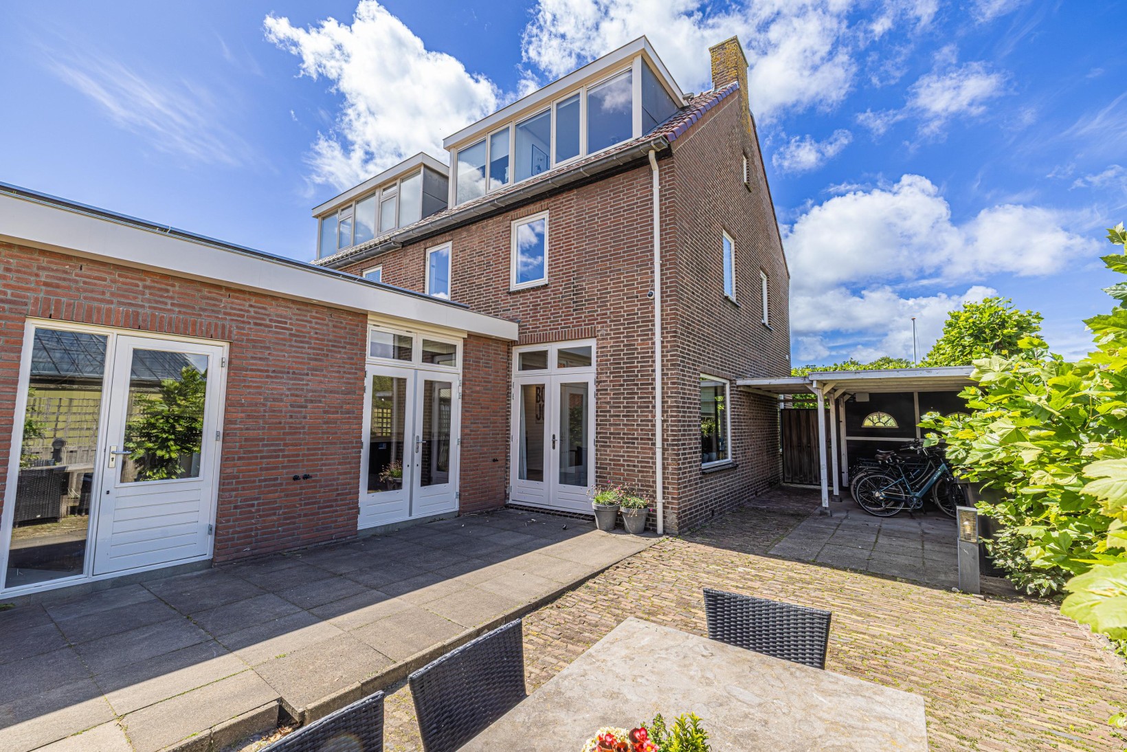 Twee-onder-één-kap te koop: Zilkerduinweg 6, De Zilk