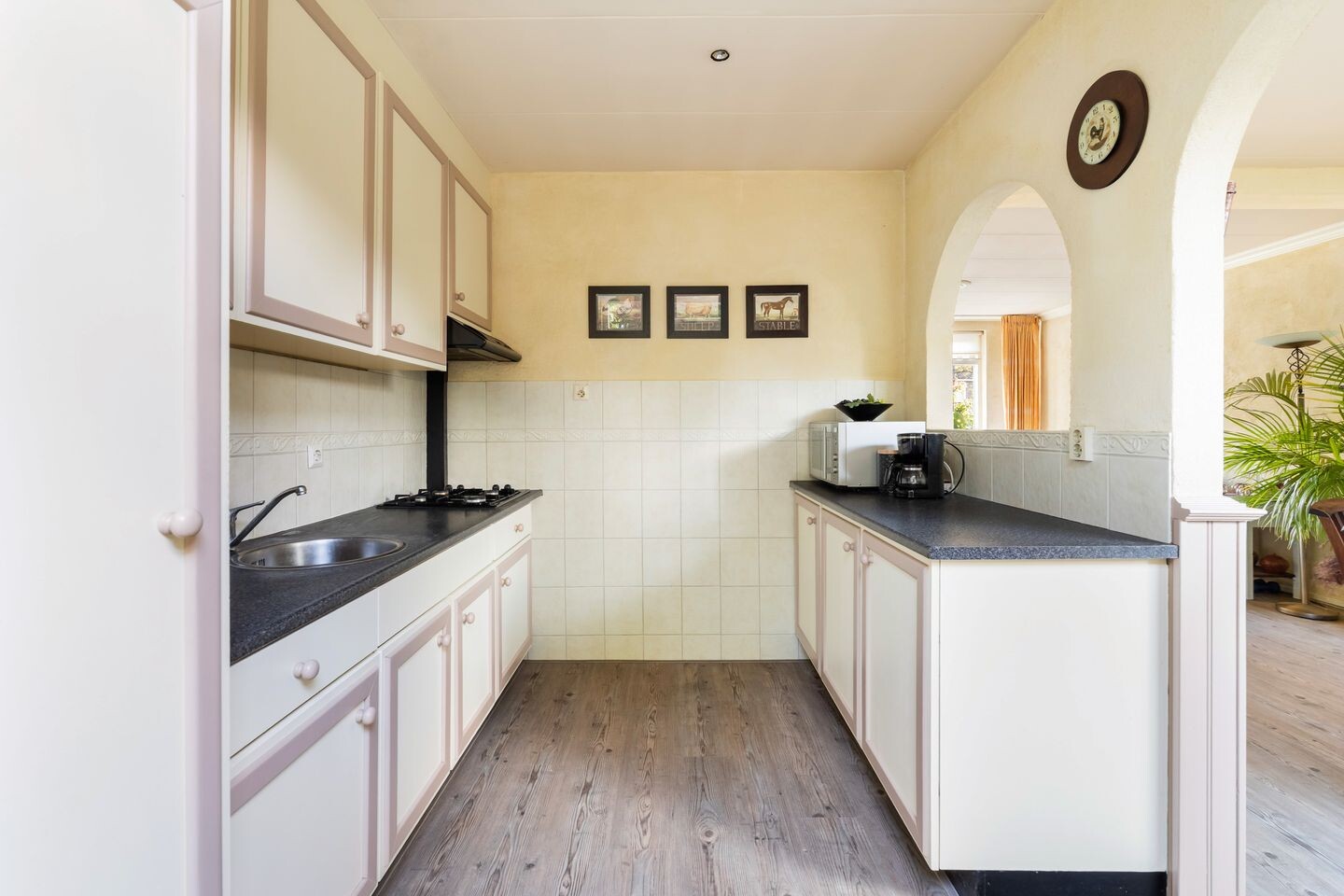 Tussenwoning te koop: Gerberahof 6, Noordwijk