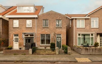 Zandvoortse. 37
