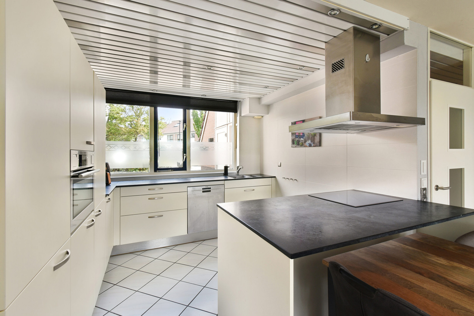 Tussenwoning te koop: Alk 57, Noordwijk