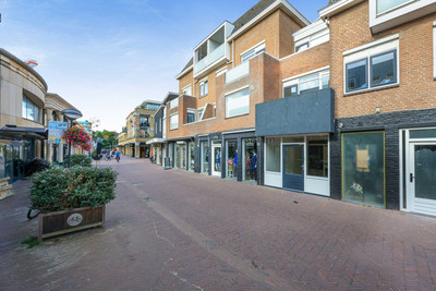 Bomstraat 30