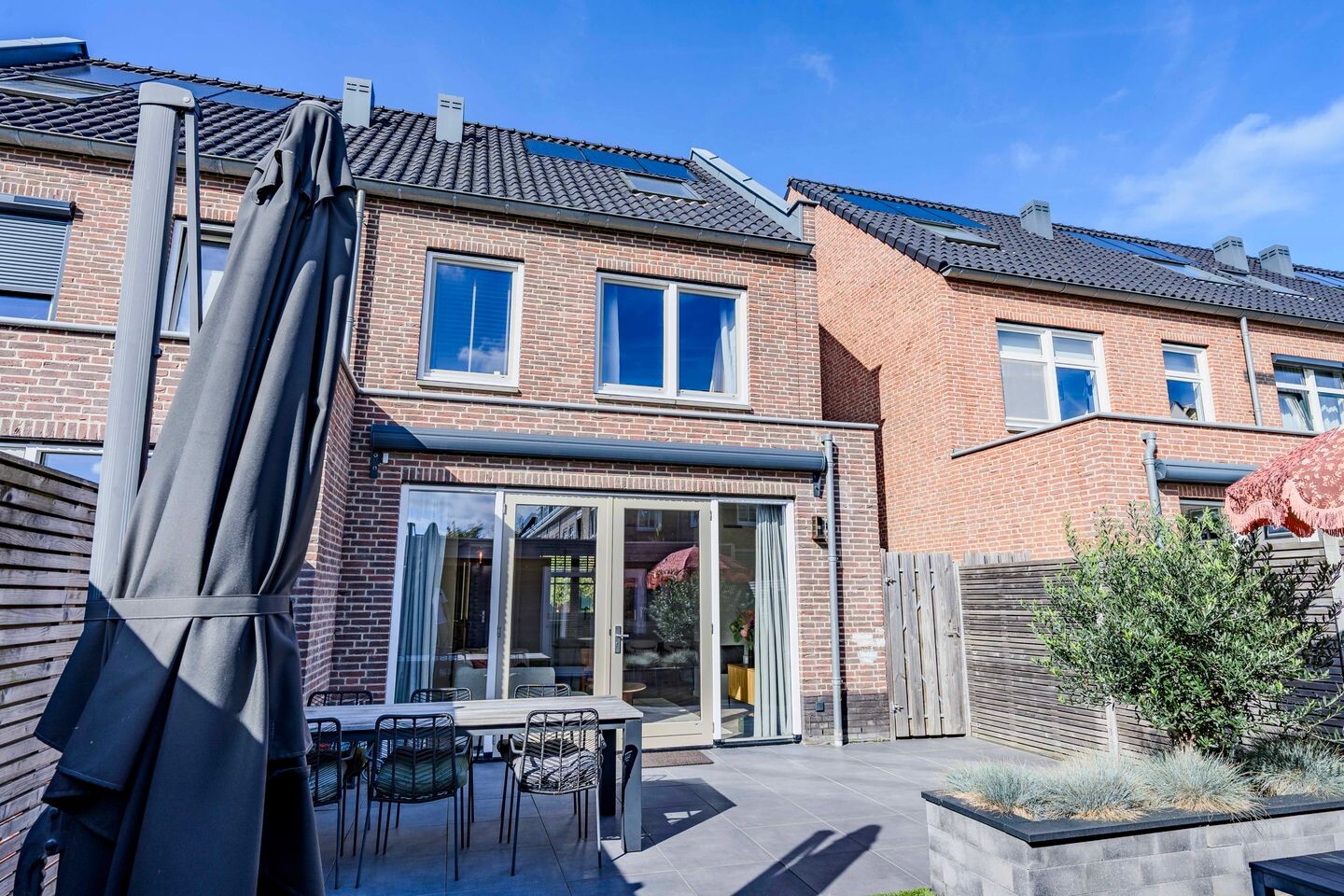 Hoekwoning te koop: Kostverloren 13, Noordwijk