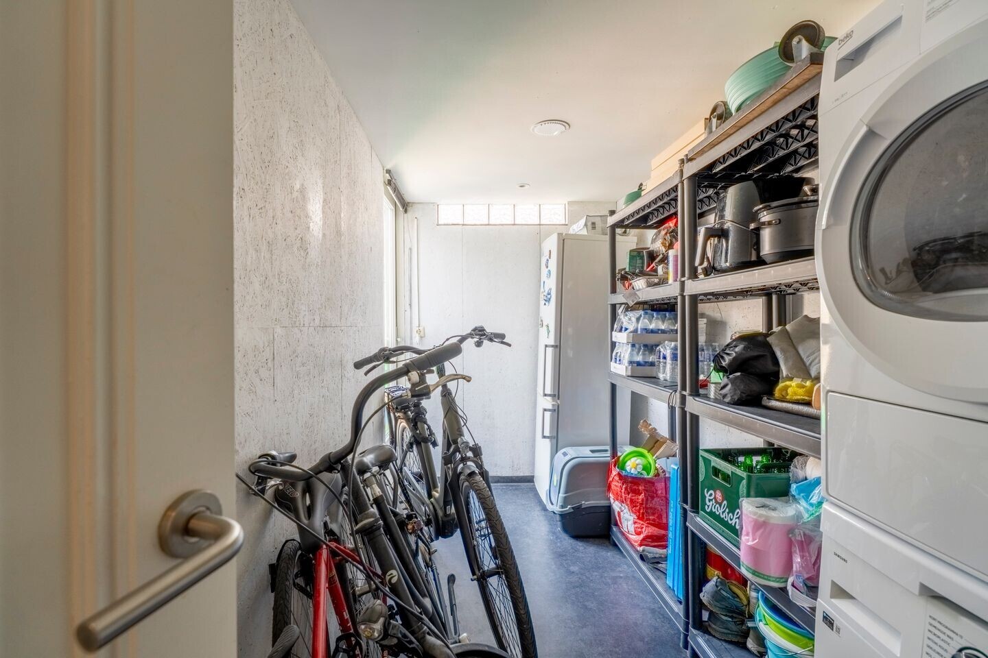 Tussenwoning te koop: Schoonoord 94, Voorhout