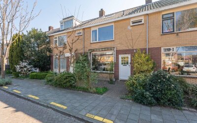 Oranje Nass. 59