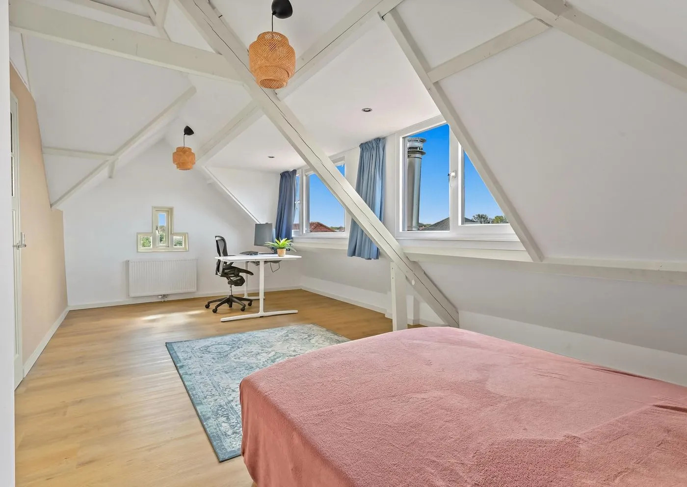 Twee-onder-één-kap te koop: Herenstraat 78, Voorhout
