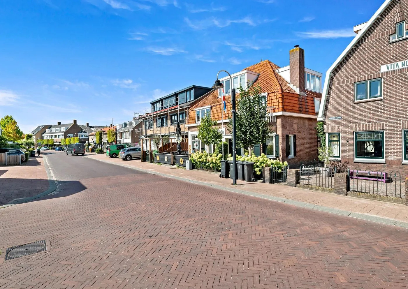 Twee-onder-één-kap te koop: Herenstraat 78, Voorhout
