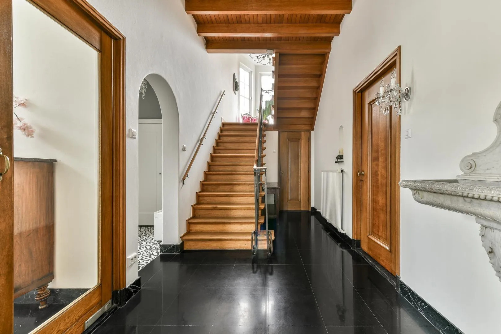 Vrijstaande woning te koop: Rijnsburgerweg 5, Voorhout