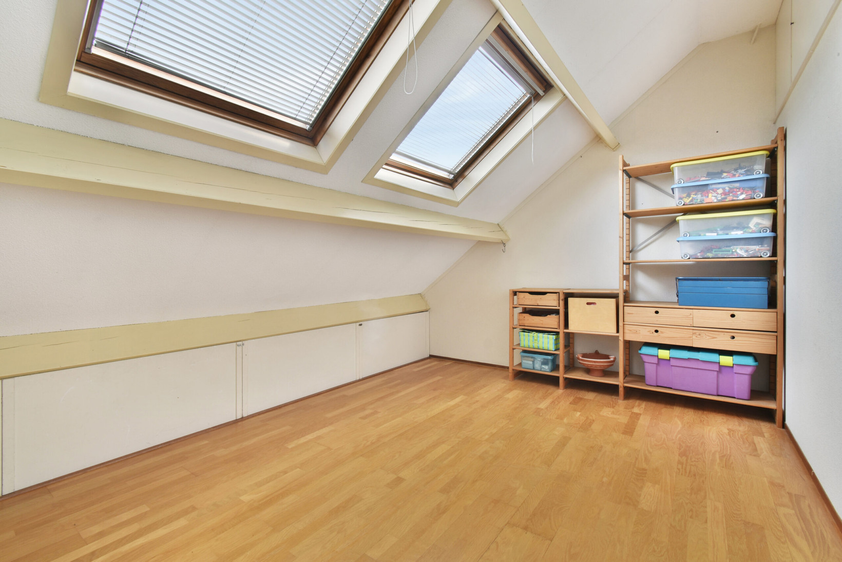 Tussenwoning te koop: Schorrekruidweg 43, Voorhout