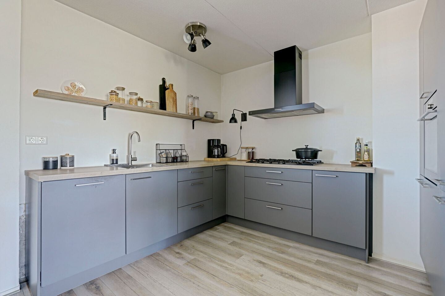 Appartement te koop: Piersonstraat 50, Katwijk