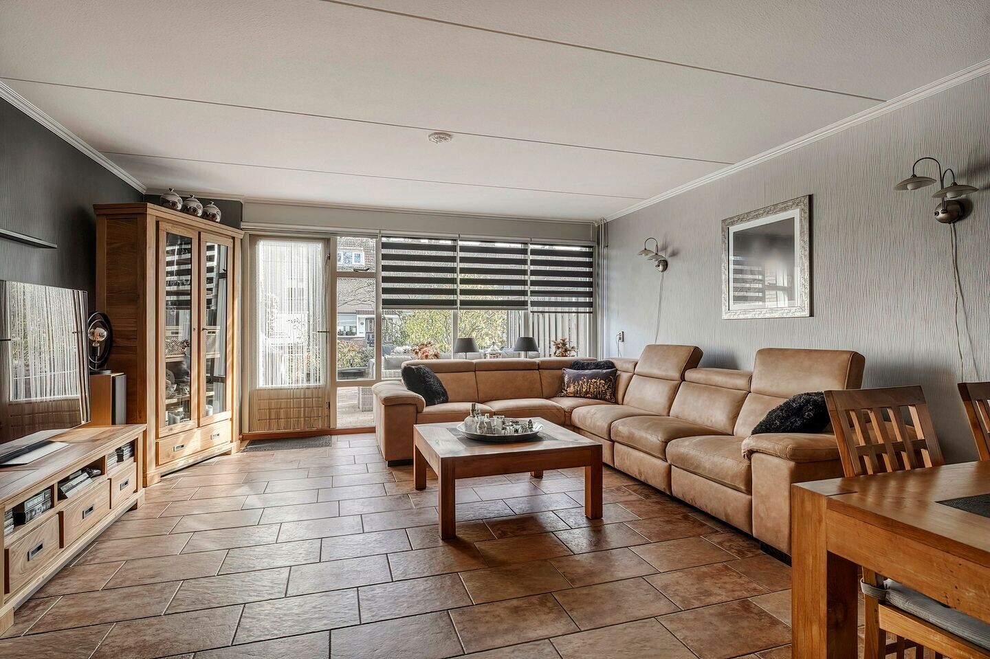 Tussenwoning te koop: Capella 59, Katwijk