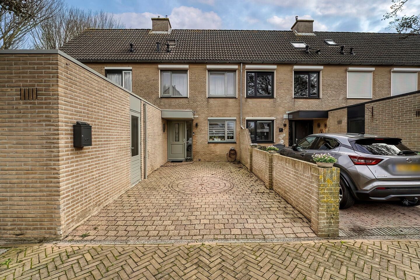 Tussenwoning te koop: Capella 59, Katwijk