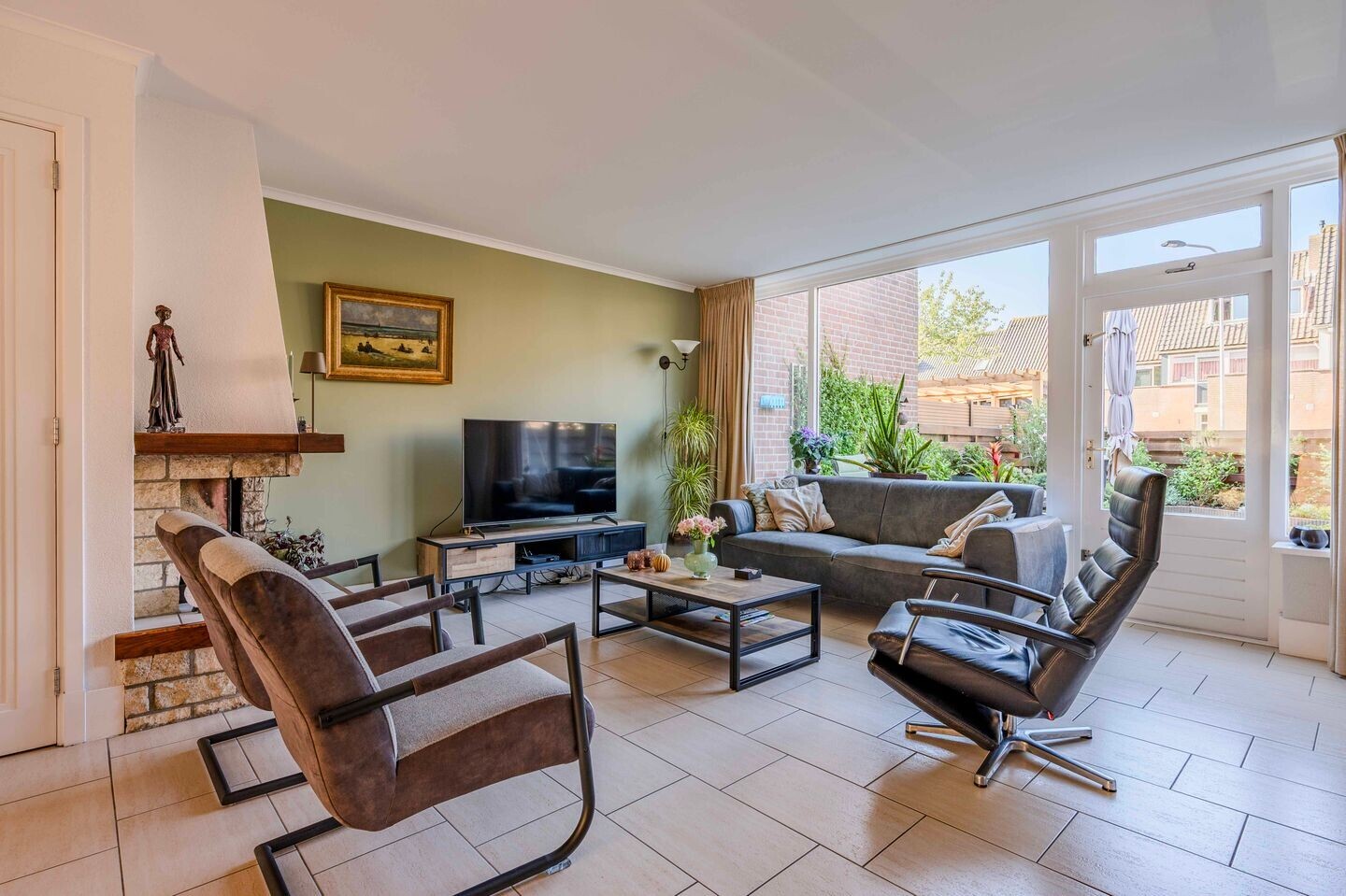 Tussenwoning te koop: Mars 8, Katwijk