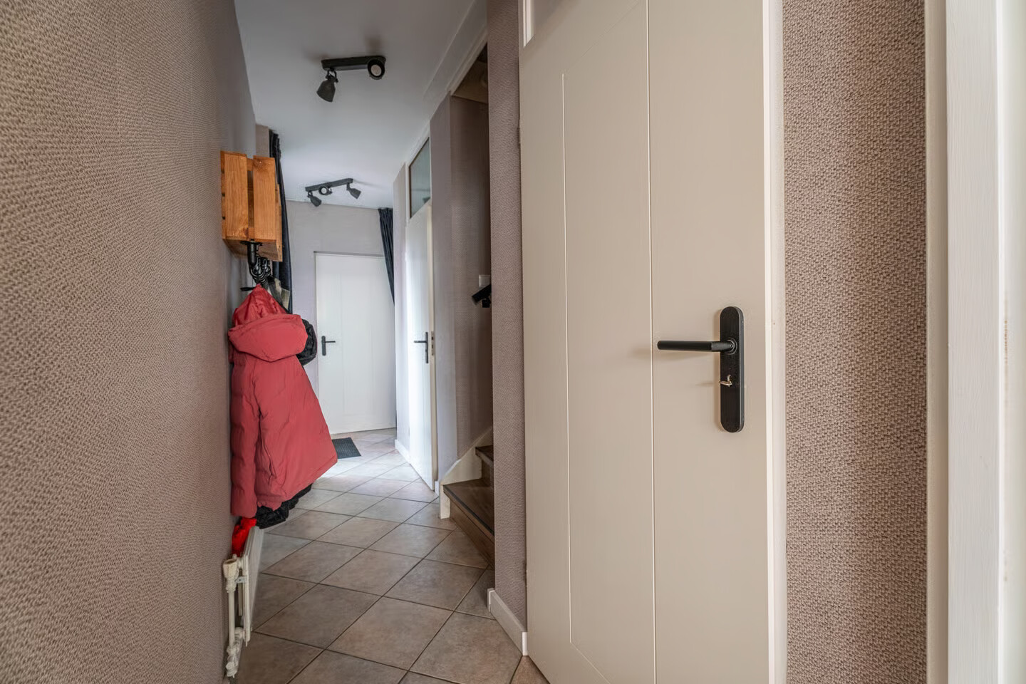 Tussenwoning te koop: Kreeft 29, Katwijk