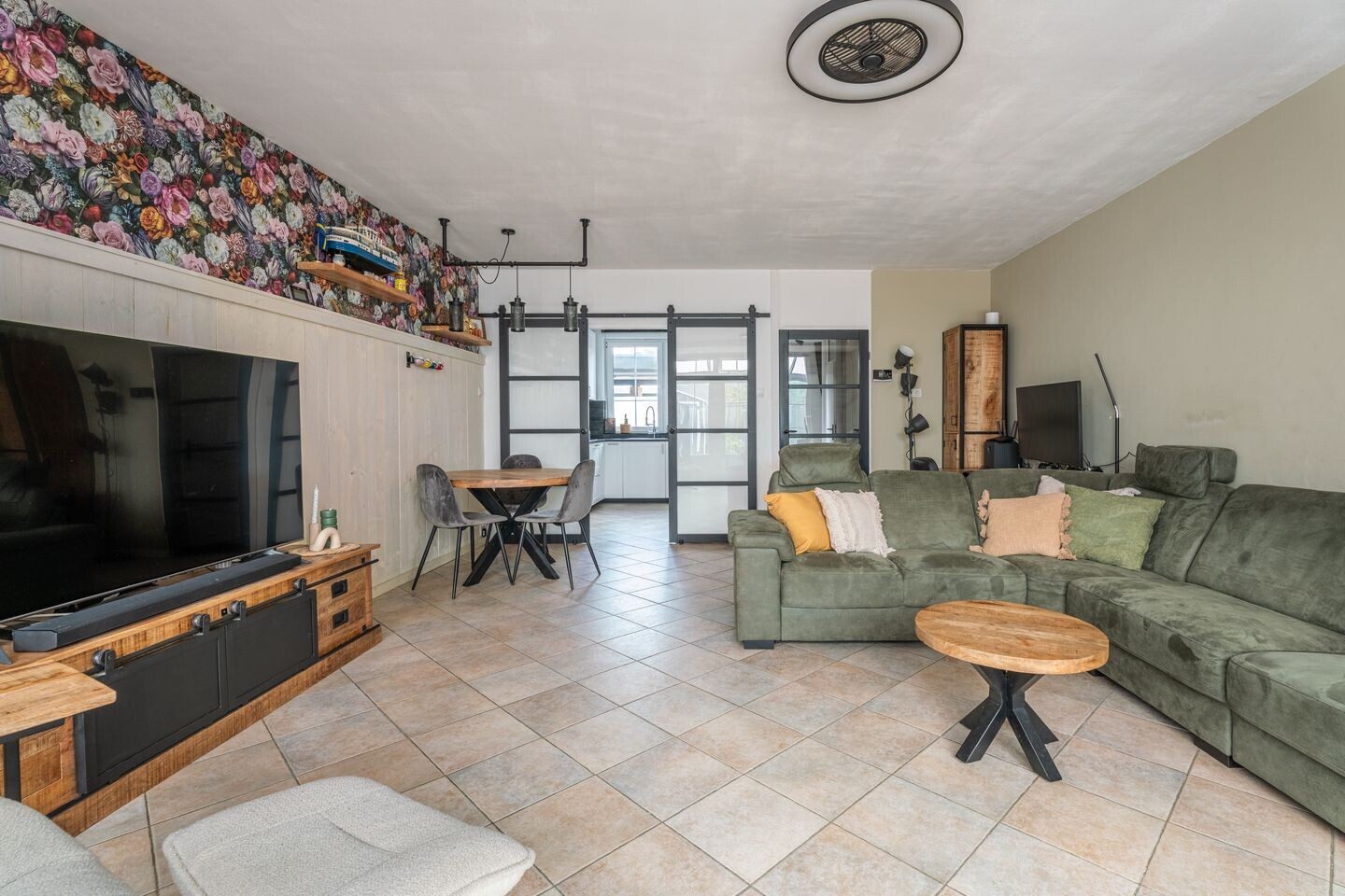Tussenwoning te koop: Kreeft 29, Katwijk
