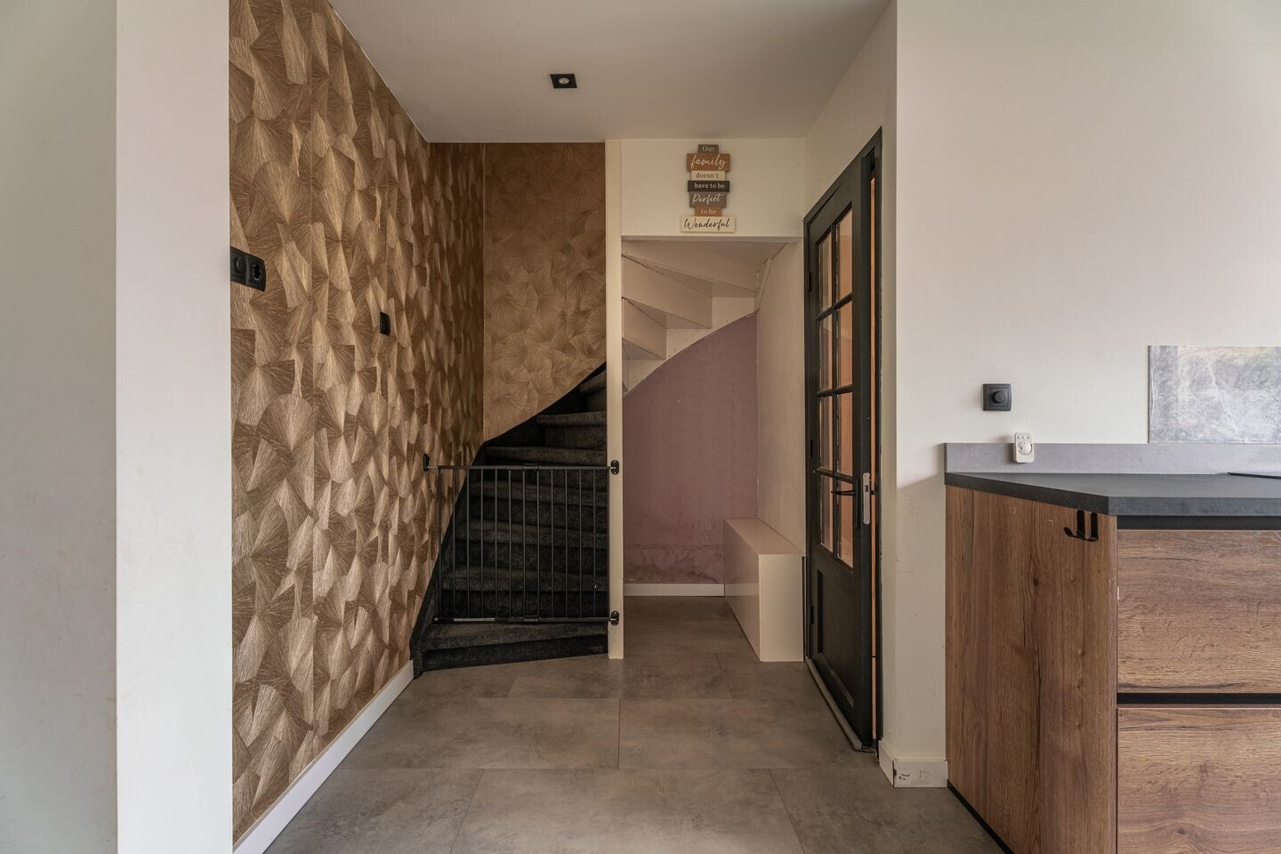 Hoekwoning te koop: Boshuysenstraat 12, Katwijk