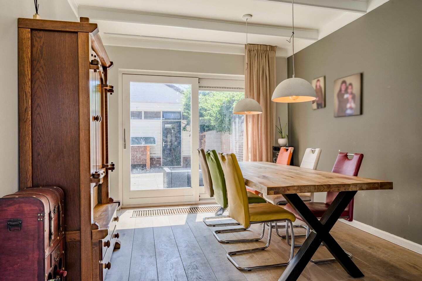 Twee-onder-één-kap te koop: Molentuinweg 7, Katwijk
