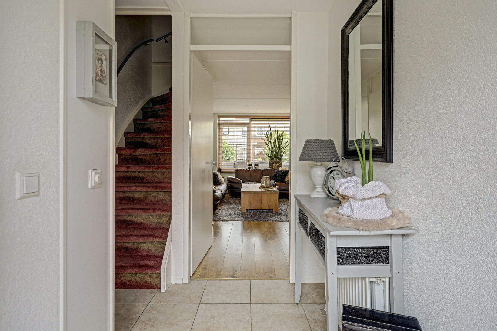 Tussenwoning te koop: Slangekruid 21, Katwijk