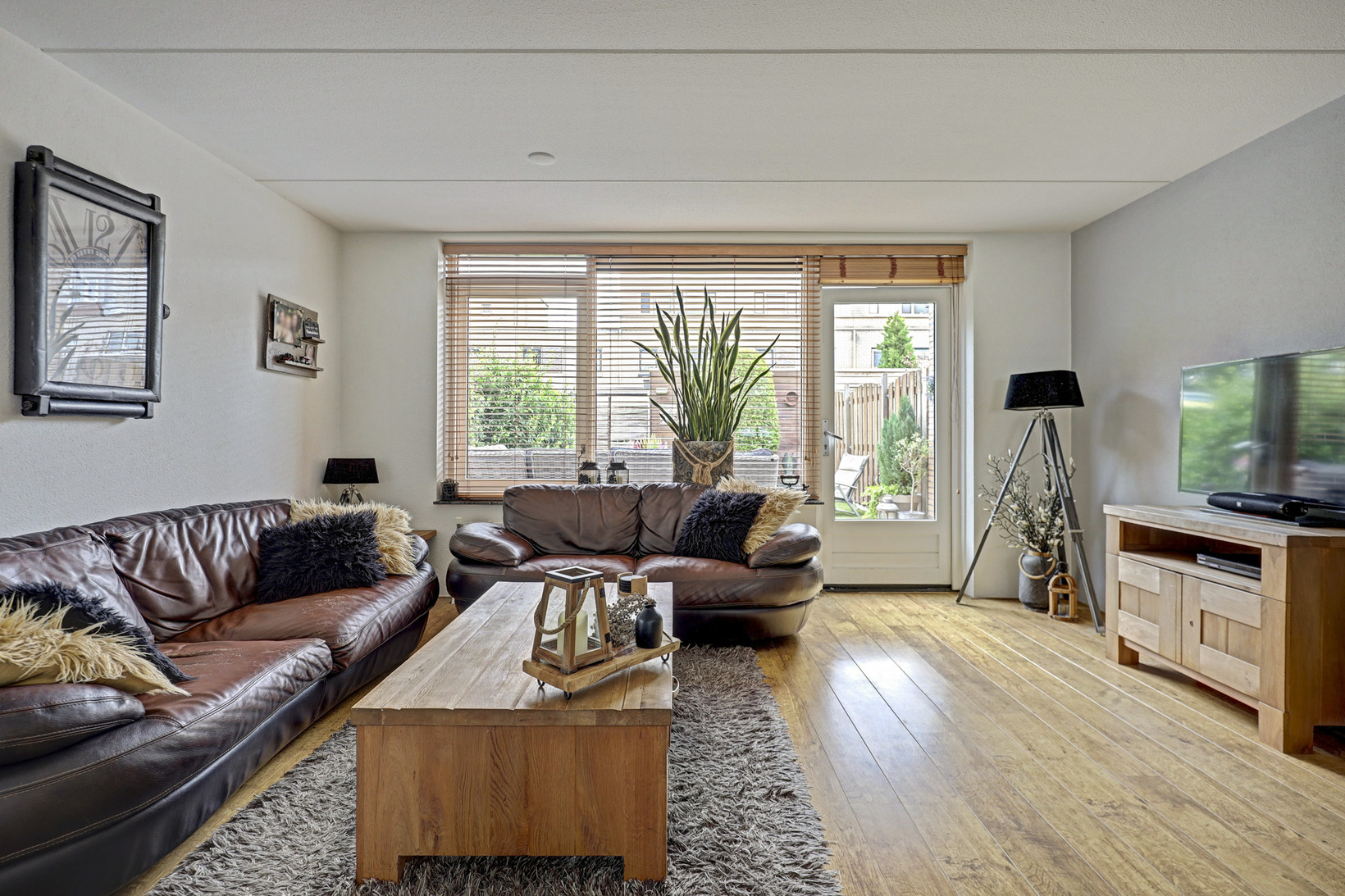 Tussenwoning te koop: Slangekruid 21, Katwijk
