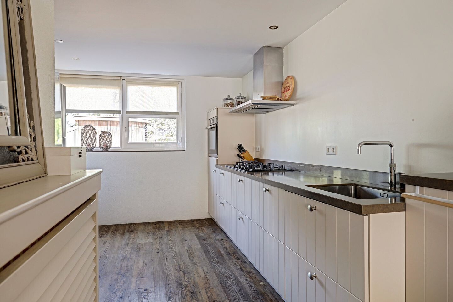 Tussenwoning te koop: 't Schip 8, Katwijk