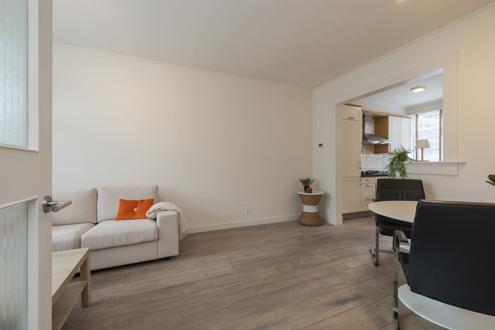 Tussenwoning te koop: Zeeweg 93A, Katwijk