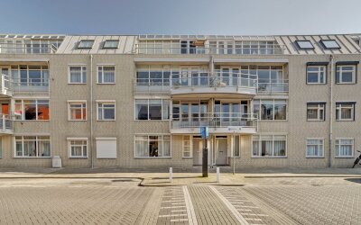 Dwarsstraat 38