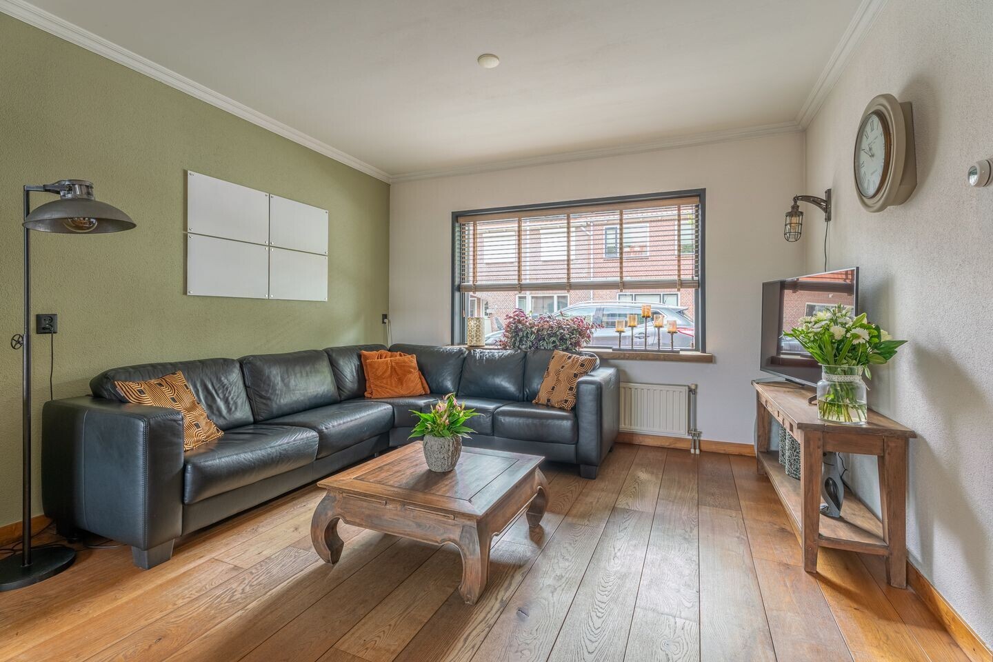 Tussenwoning te koop: Annastraat 17, Katwijk