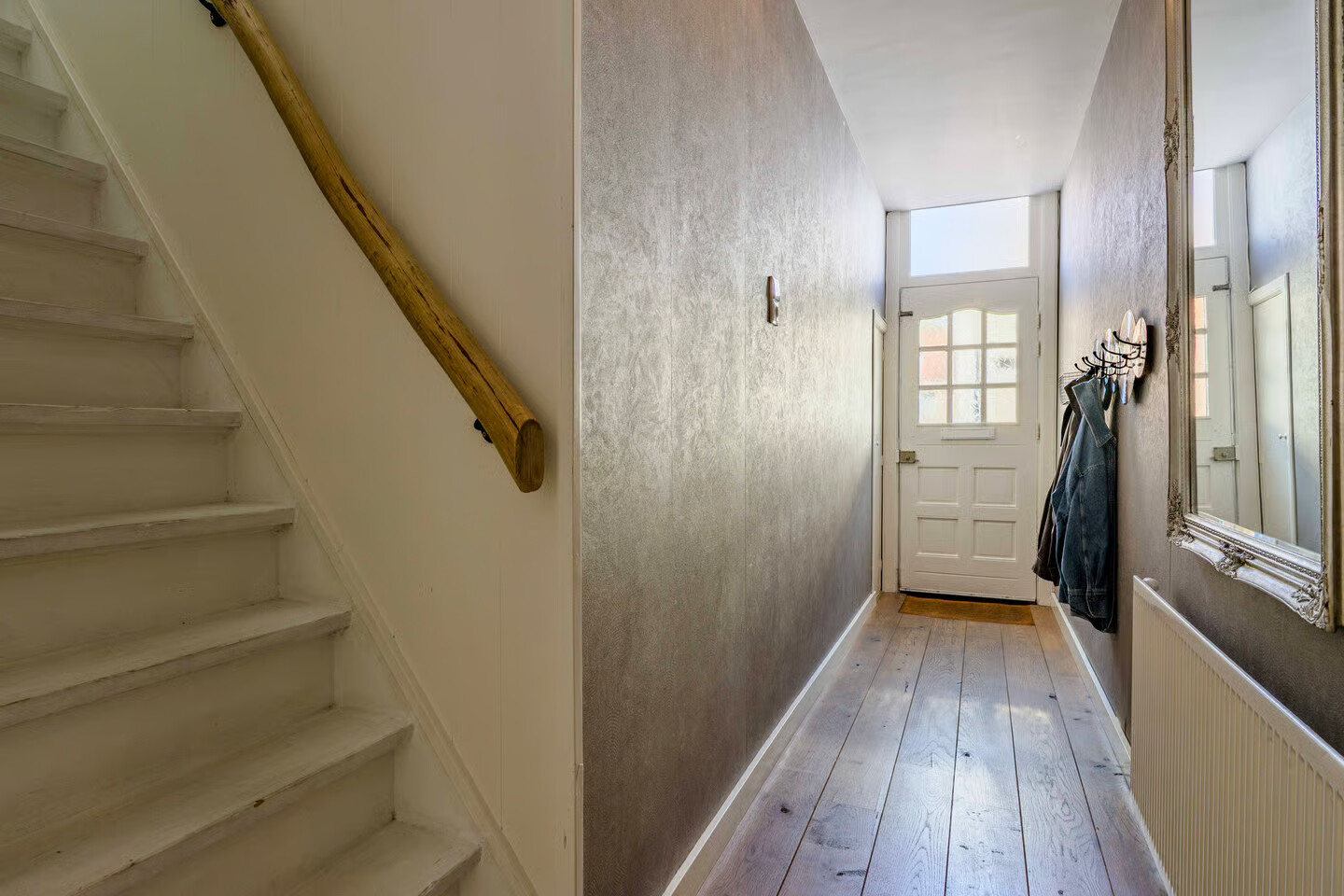 Tussenwoning te koop: Adrianastraat 57, Katwijk