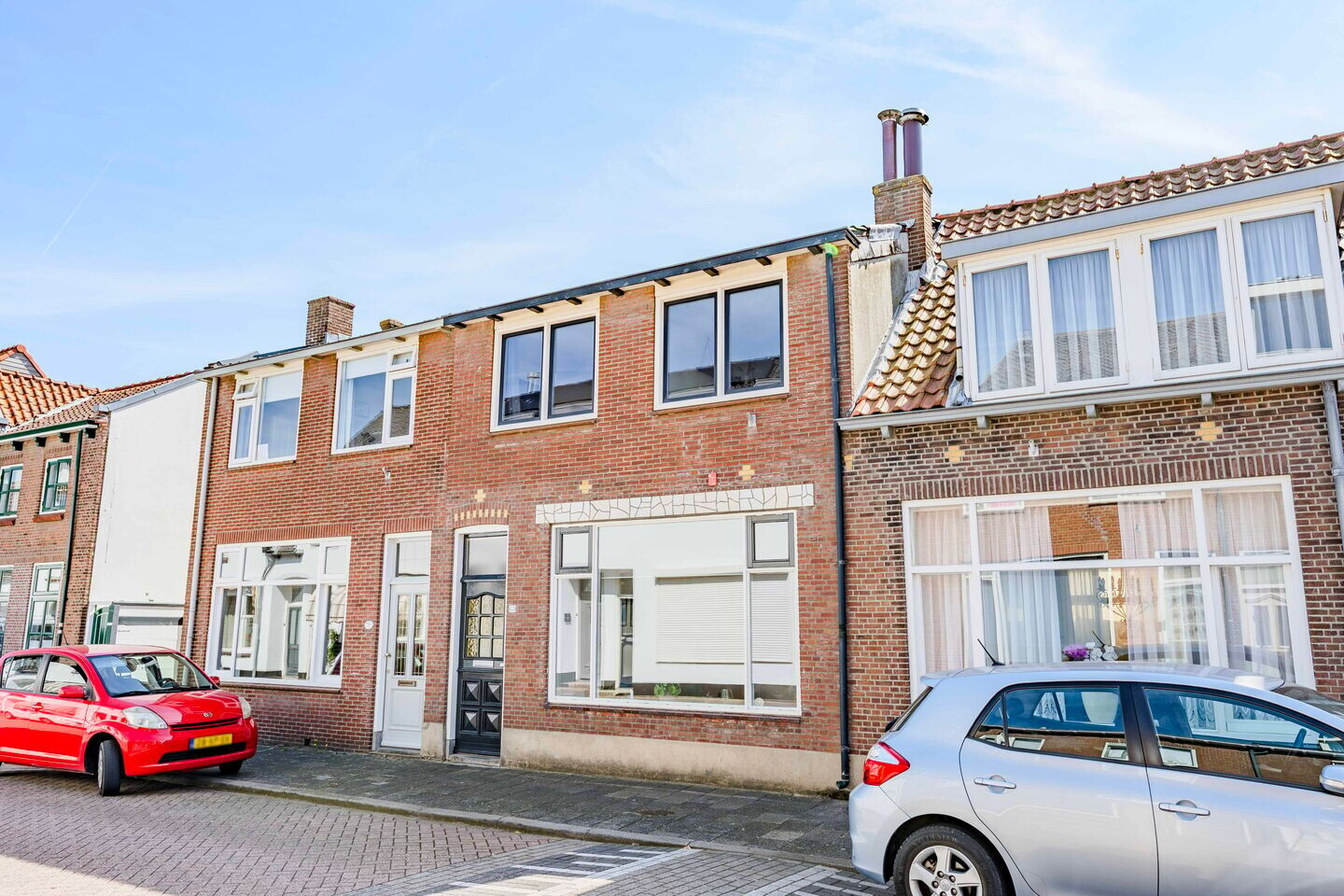 Tussenwoning te koop: Adrianastraat 57, Katwijk