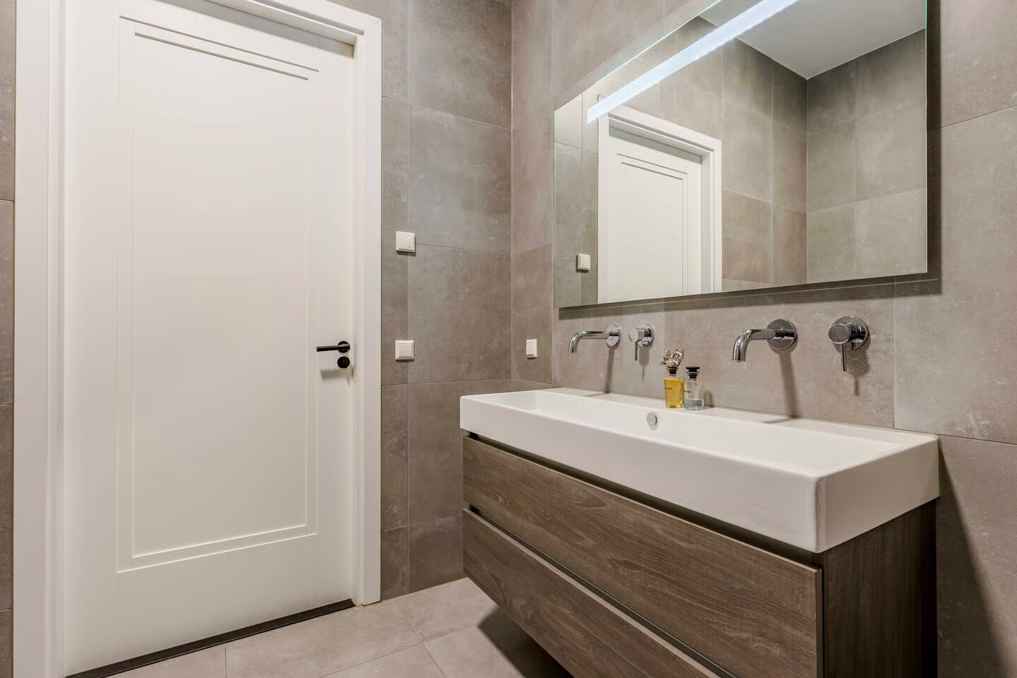 Appartement te koop: Buitensluis 4, Katwijk