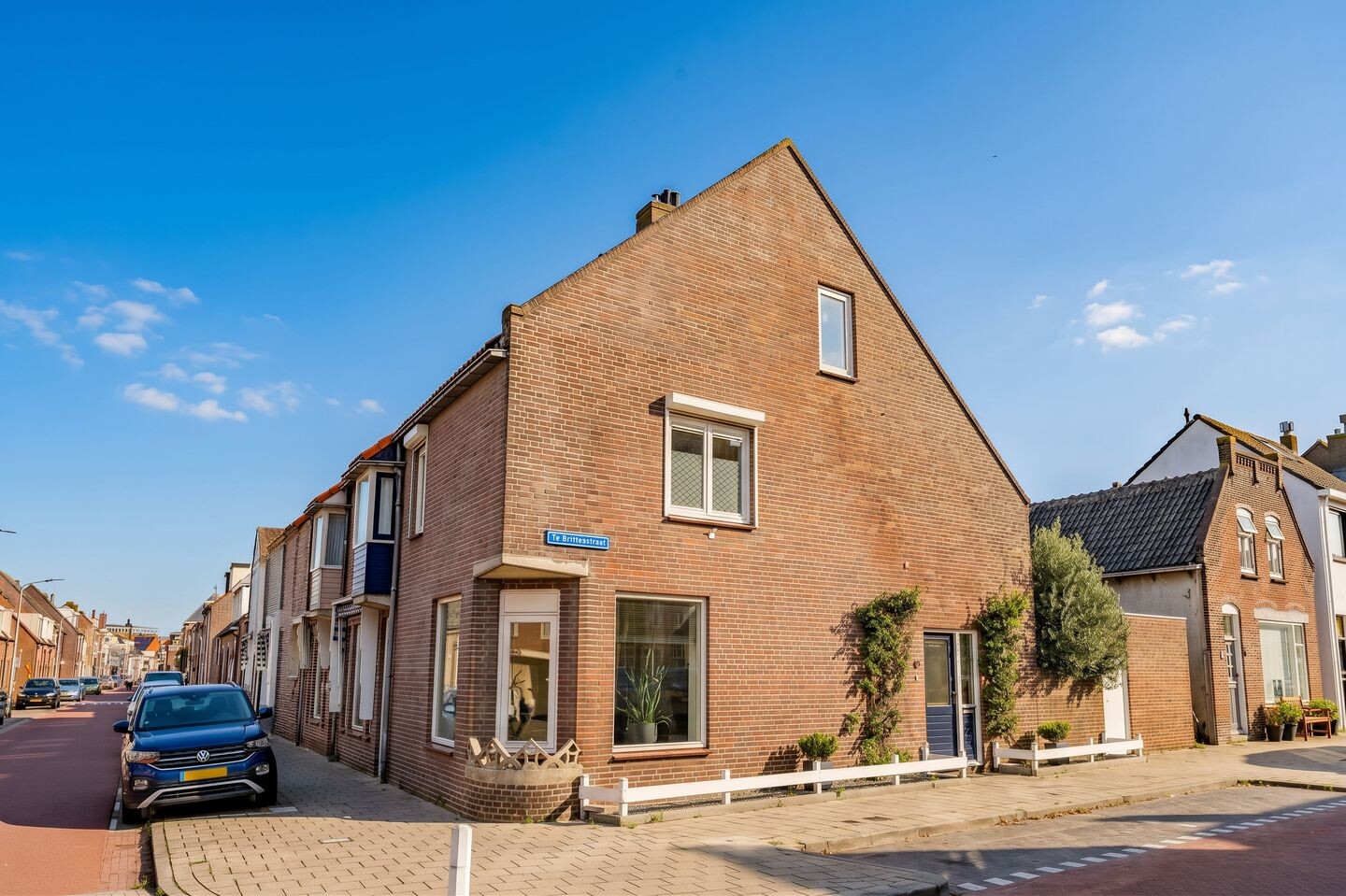 Hoekwoning te koop: te Brittenstraat 45, Katwijk