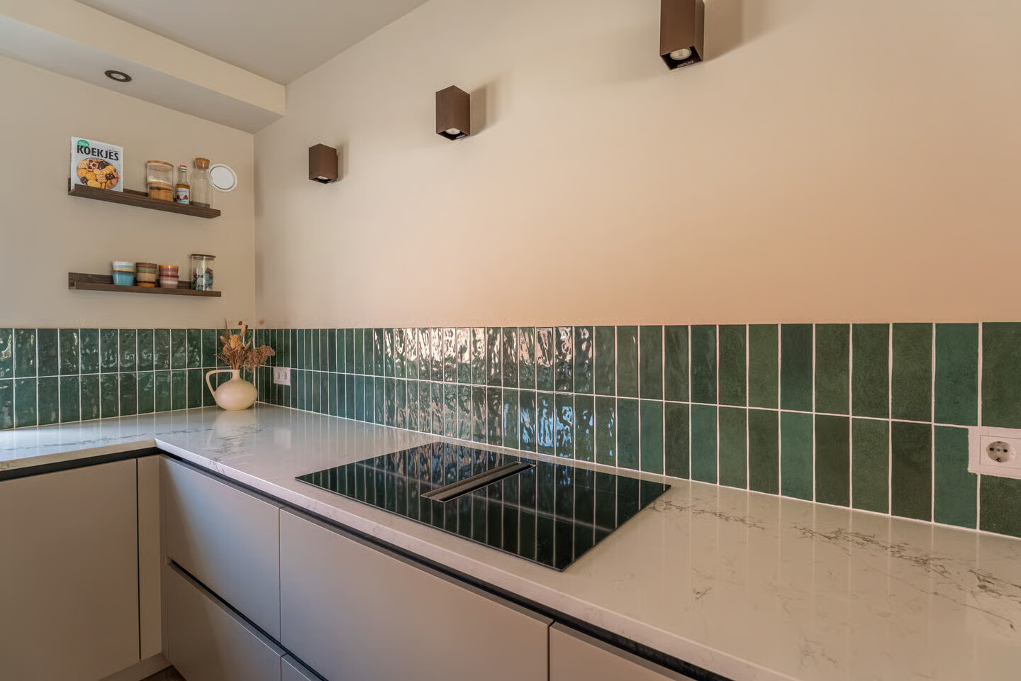 Appartement te koop: Anjelierenstraat 16, Rijnsburg