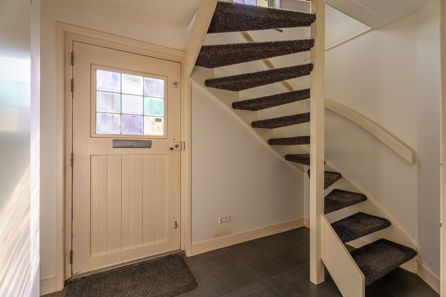 Tussenwoning te koop: Tulpenstraat 72, Rijnsburg