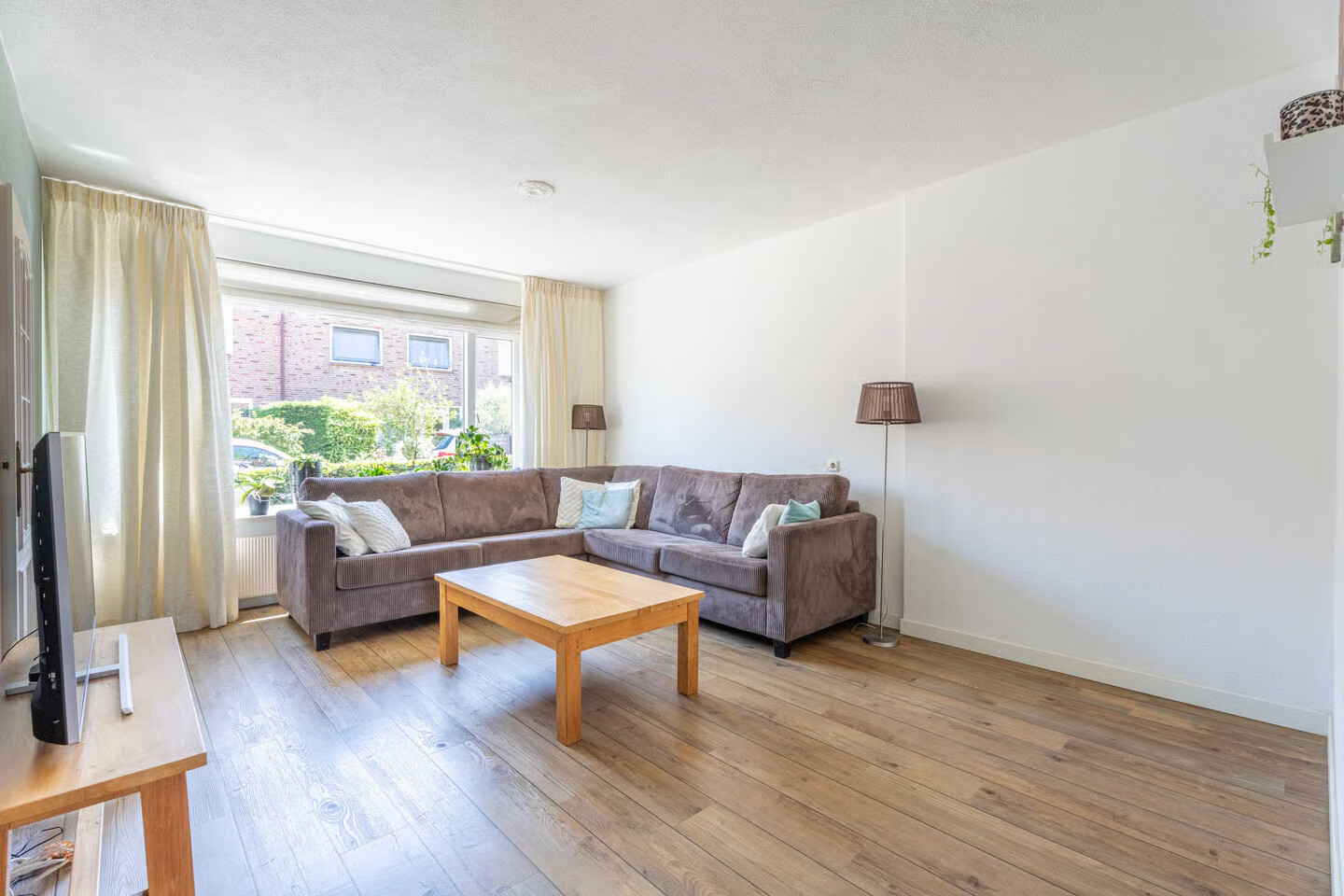 Hoekwoning te koop: Collegiantenstraat 88, Rijnsburg