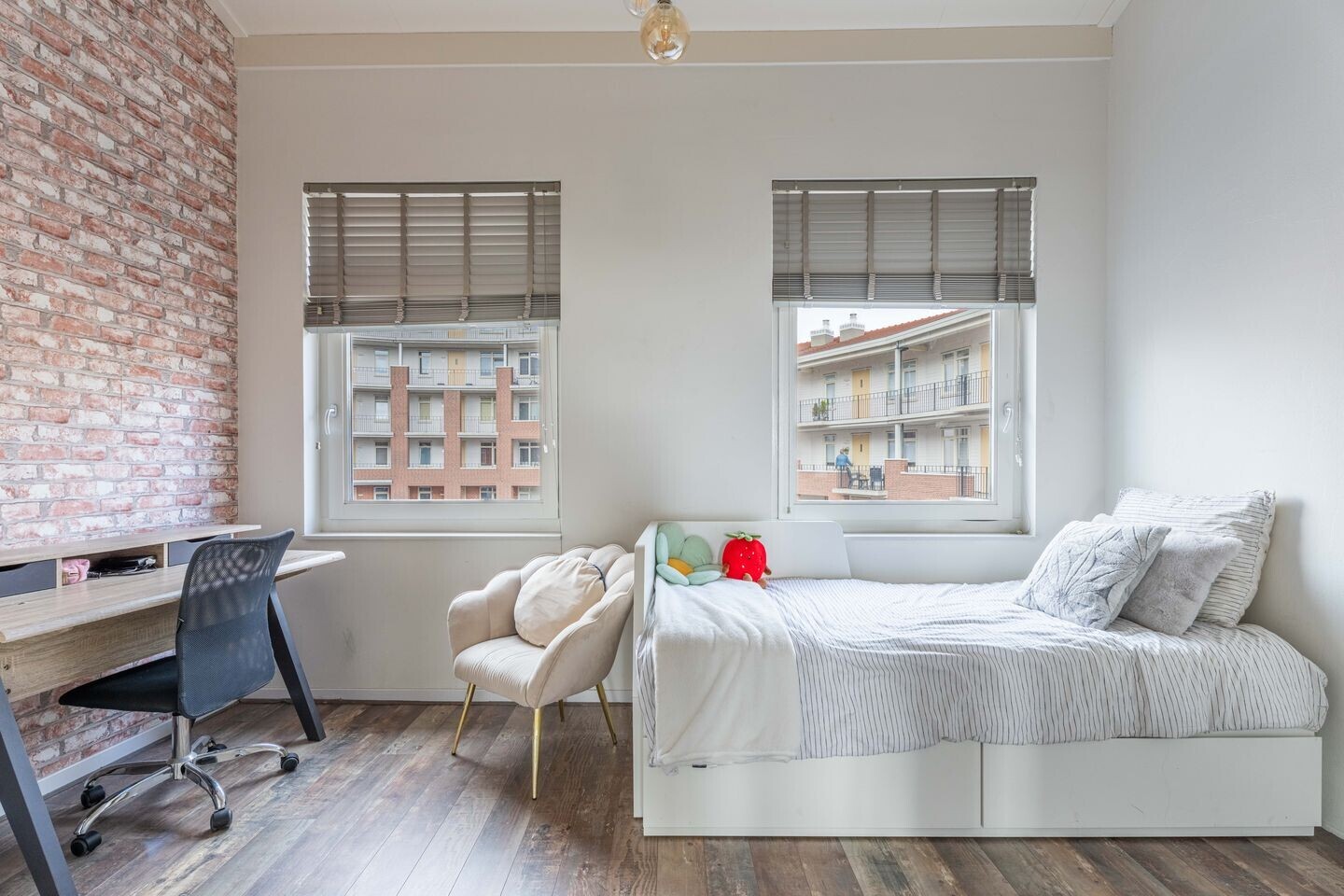 Tussenwoning te koop: Tribunepad 2, Rijnsburg