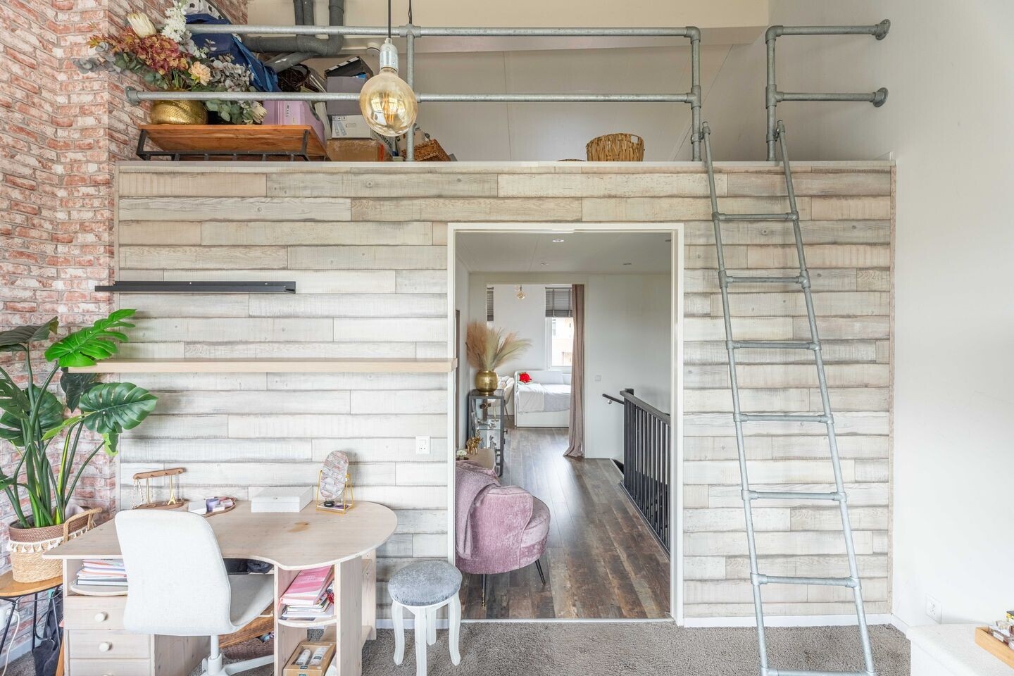 Tussenwoning te koop: Tribunepad 2, Rijnsburg