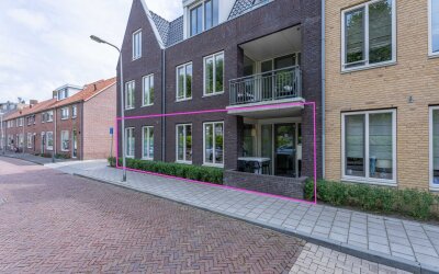E.E. van der Laanstraat 21